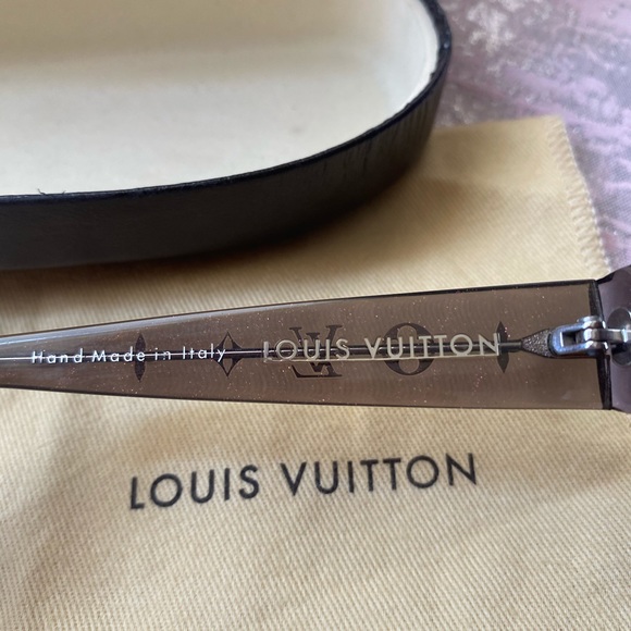 AUTHENTIC Used LOUIS VUITTON SUNGLASSES - Picture 4 of 16